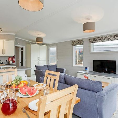 Thanet Well Lodges Ivegill Buitenkant foto