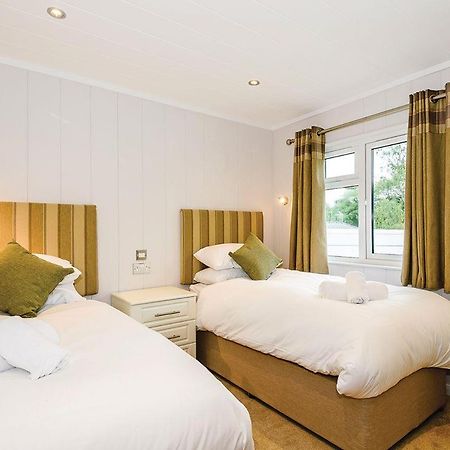 Thanet Well Lodges Ivegill Buitenkant foto
