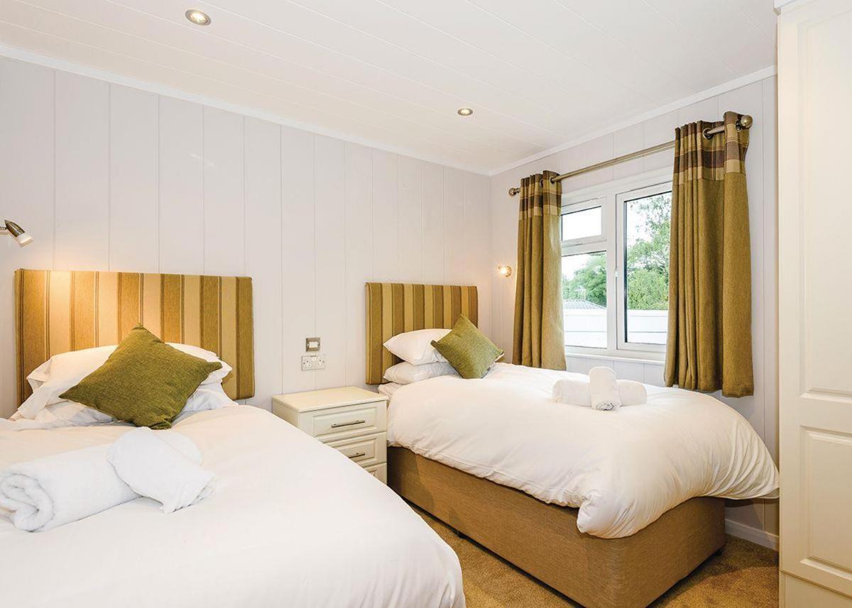 Thanet Well Lodges Ivegill Buitenkant foto