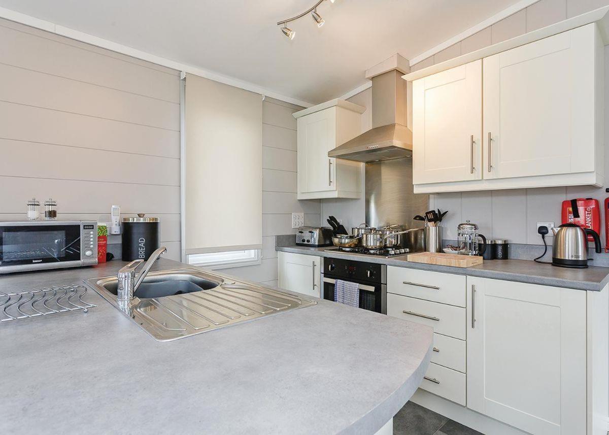 Thanet Well Lodges Ivegill Buitenkant foto