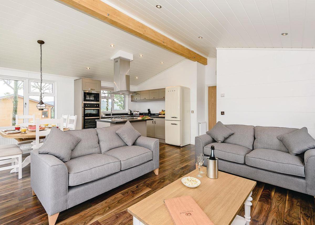 Thanet Well Lodges Ivegill Buitenkant foto