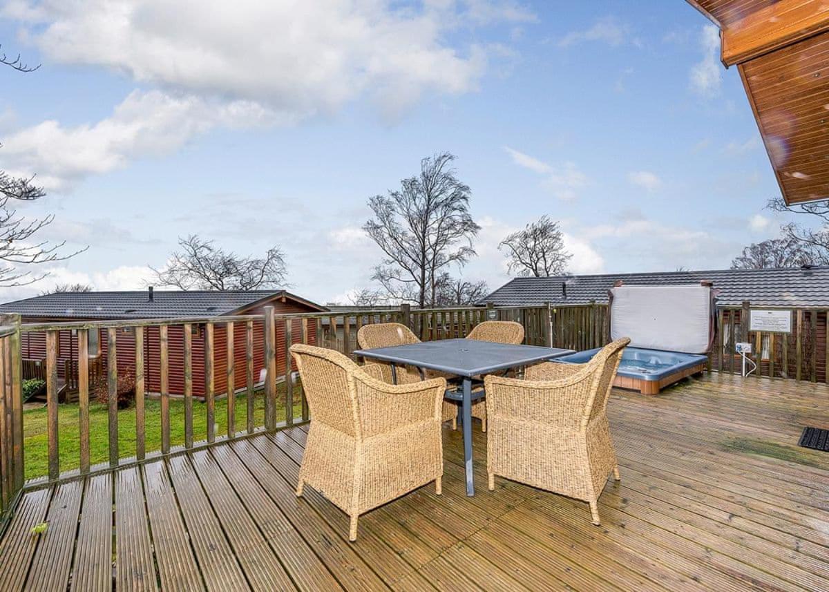 Thanet Well Lodges Ivegill Buitenkant foto