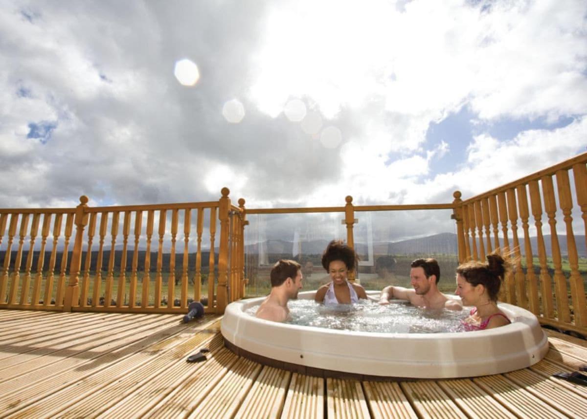 Thanet Well Lodges Ivegill Buitenkant foto